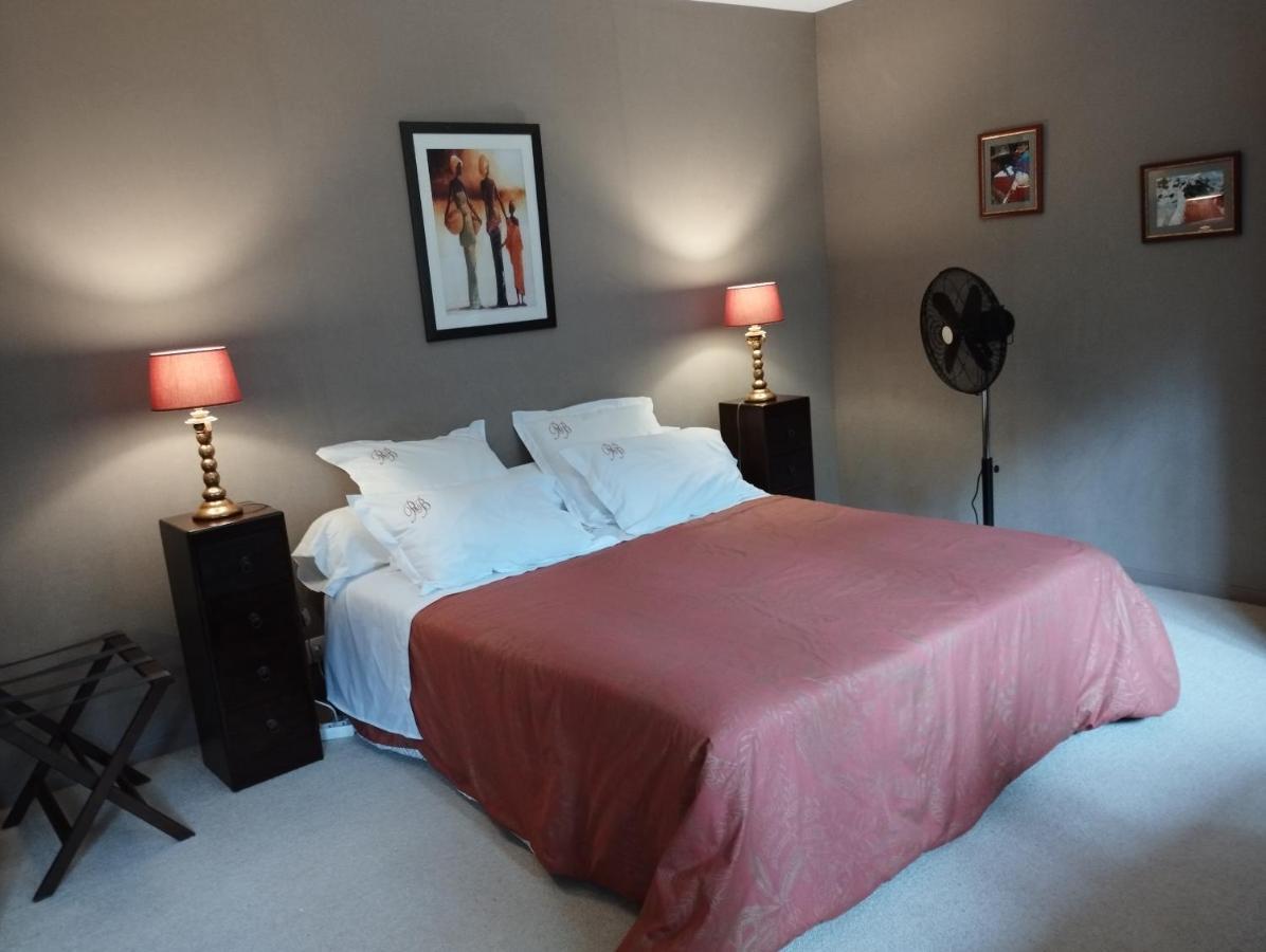 Bed and Breakfast Les Ecureuils Bougligny Exterior foto