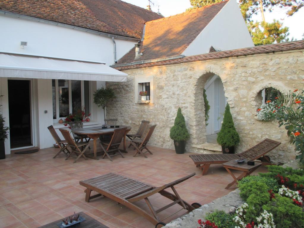 Bed and Breakfast Les Ecureuils Bougligny Exterior foto