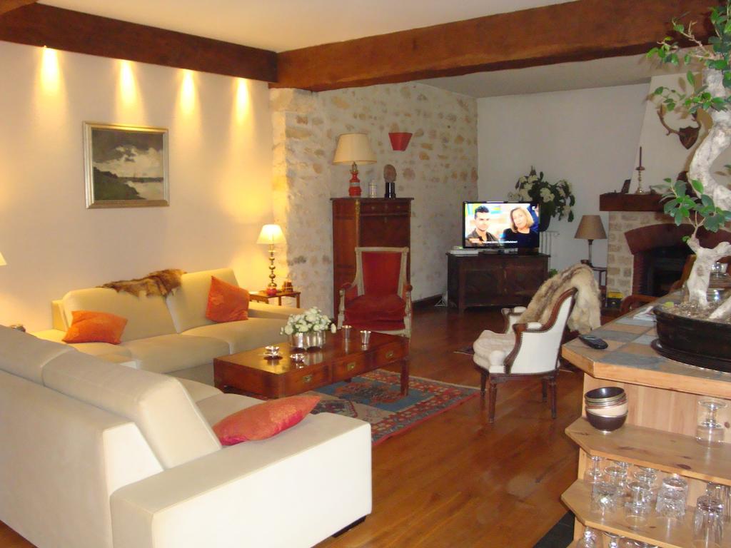 Bed and Breakfast Les Ecureuils Bougligny Exterior foto