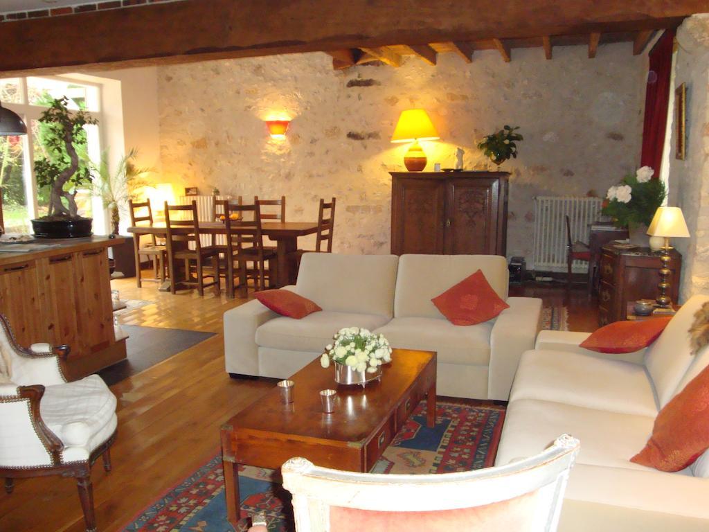 Bed and Breakfast Les Ecureuils Bougligny Exterior foto