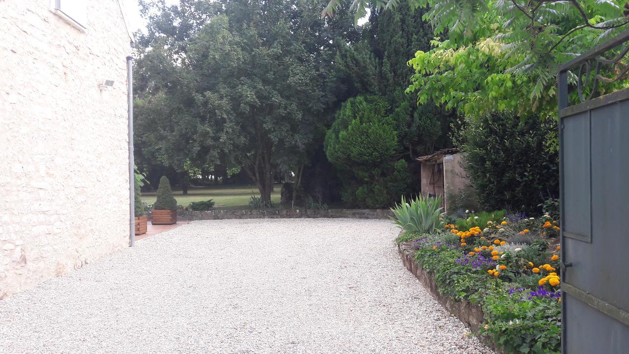 Bed and Breakfast Les Ecureuils Bougligny Exterior foto